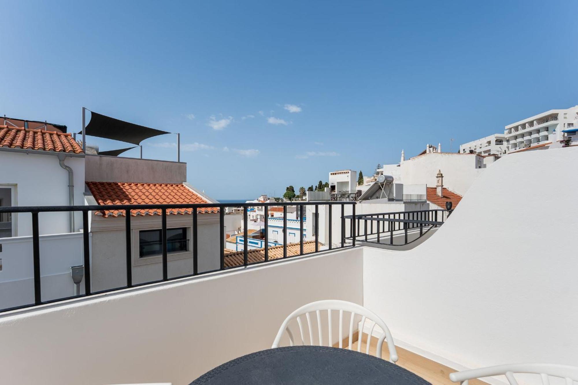 Modern 1bdr With Sea View In By Lovelystay Appartement *